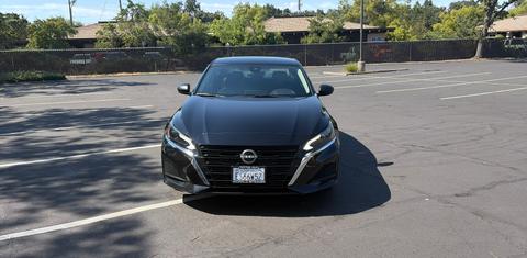 Nissan Altima 2025