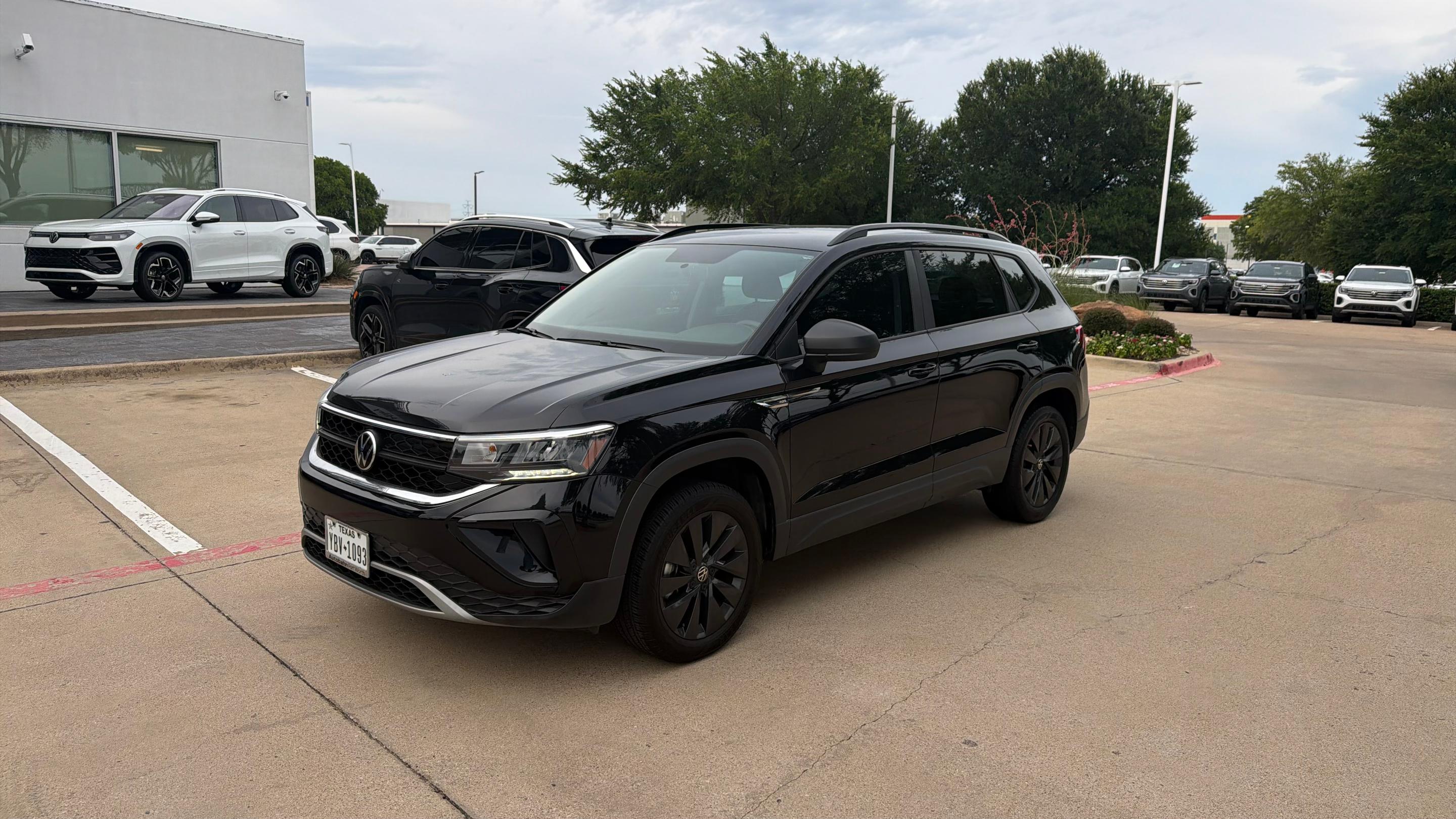 Volkswagen Taos 2022 in Euless, TX