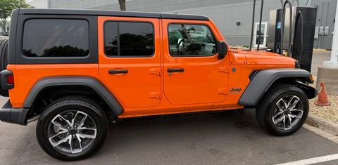 Jeep Wrangler 4xe 2025