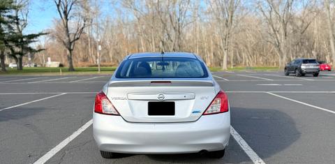 Nissan Versa 2013