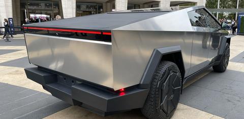 Tesla Cybertruck 2024