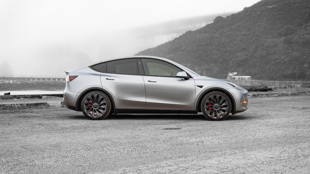 Tesla Model Y 2024 in 
