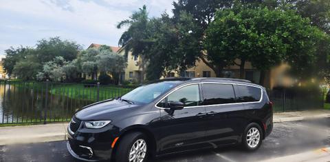 Chrysler Pacifica 2022
