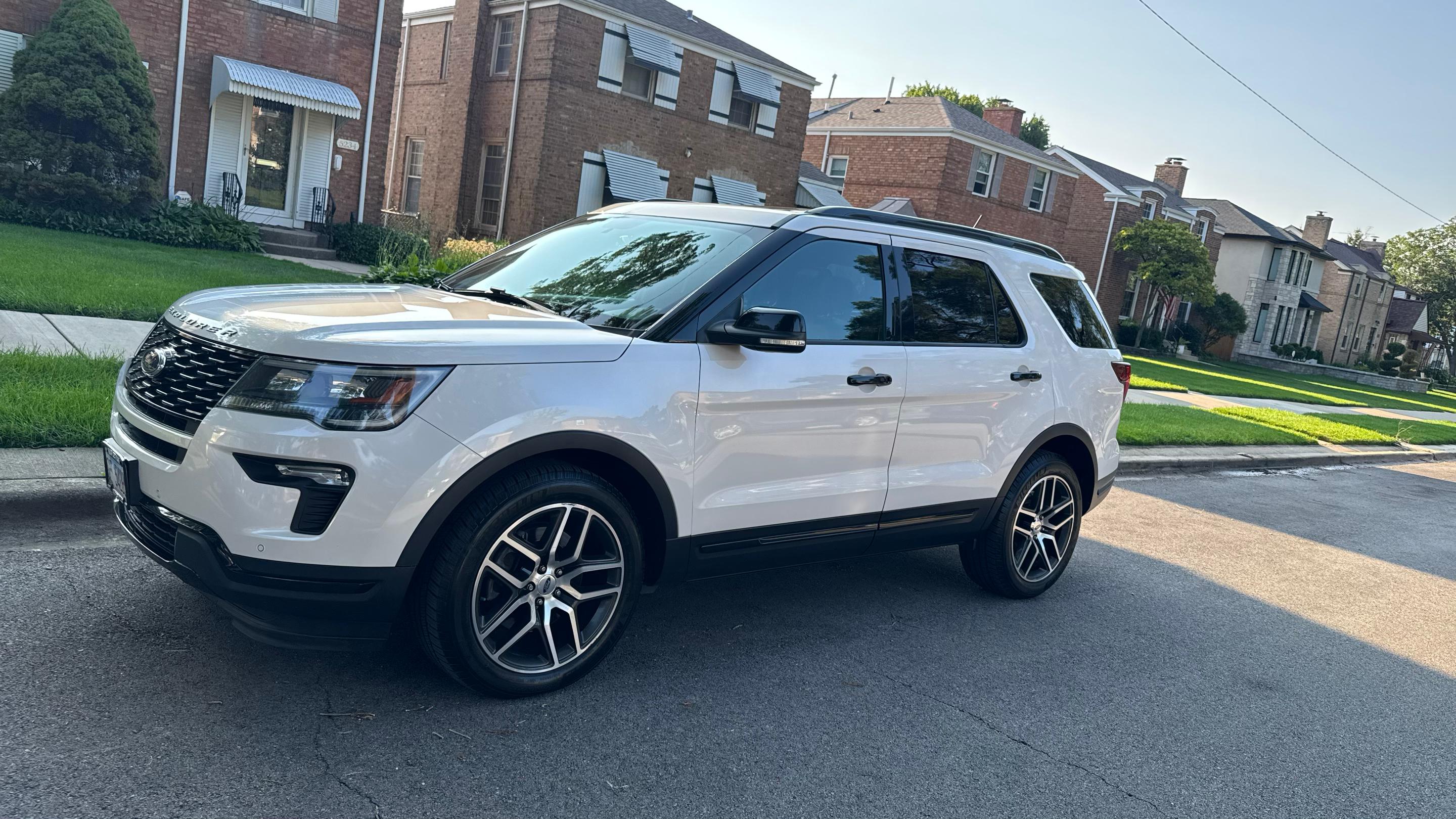 Ford Explorer 2018 in Chicago, IL