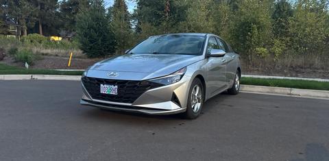 Hyundai Elantra 2021