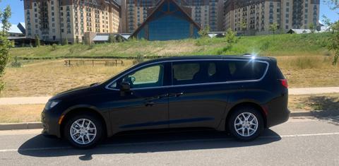 Chrysler Voyager 2023