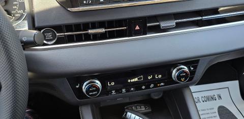 Mitsubishi Outlander 2024