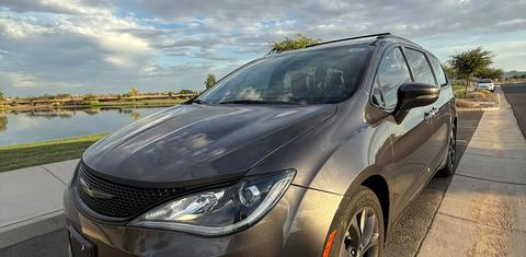 Chrysler Pacifica 2018