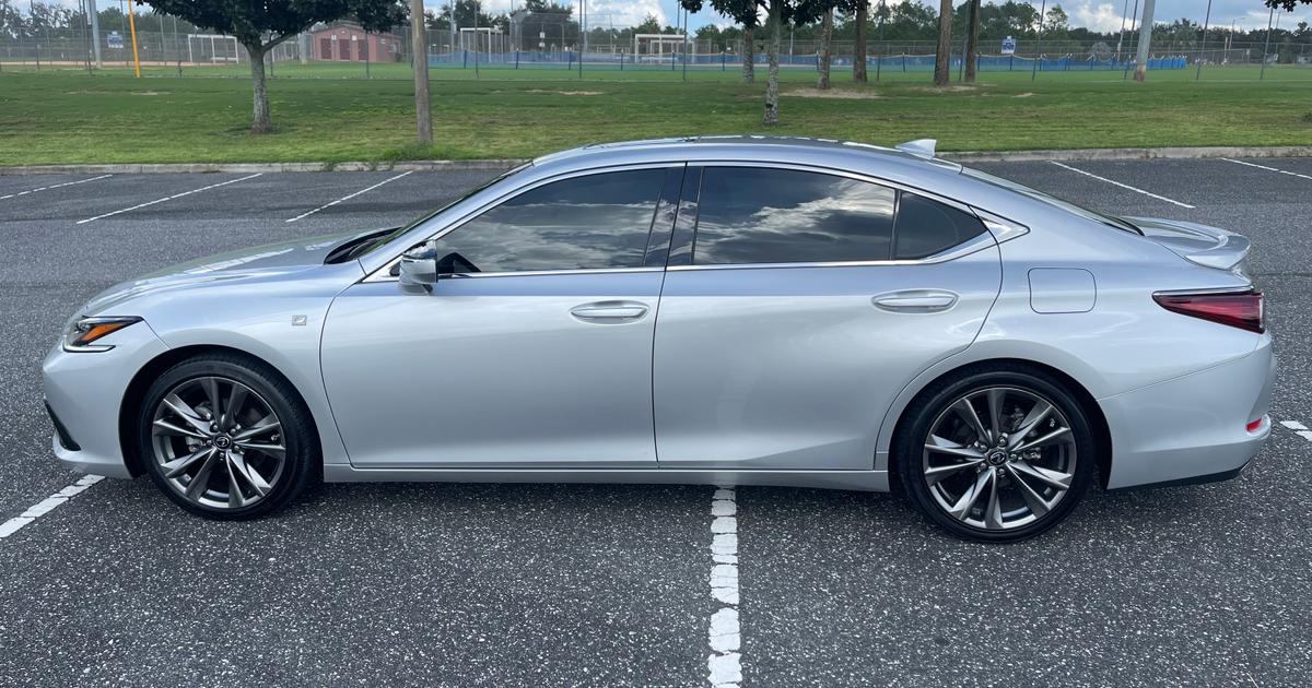 Lexus ES 2019 rental in Altamonte Springs, FL by Estoque Dream Cars L