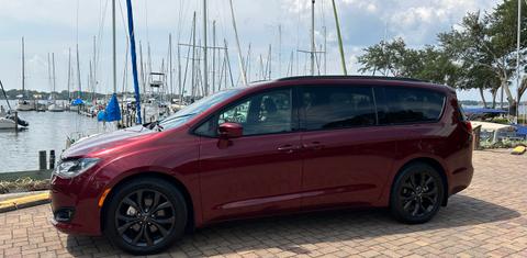 Chrysler Pacifica 2020