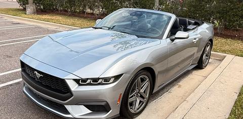 Ford Mustang 2024