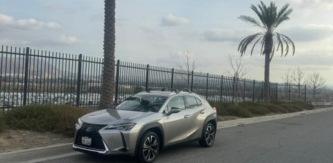 Lexus UX 2020