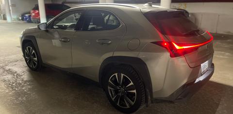 Lexus UX 2020