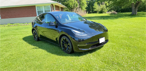 Tesla Model Y 2023