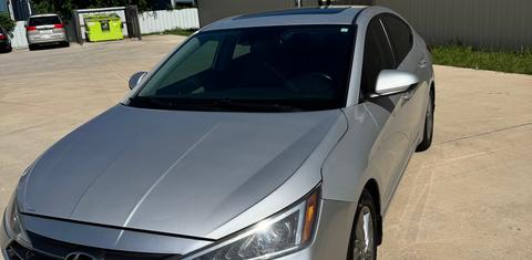 Hyundai Elantra 2019