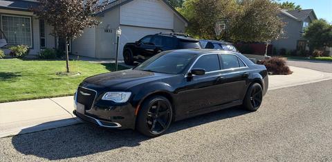 Chrysler 300 2016