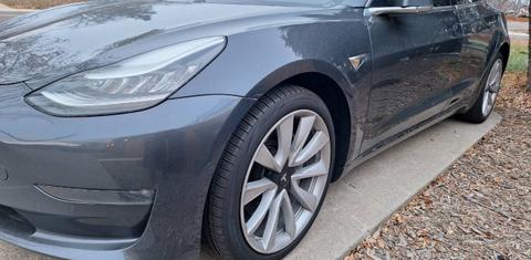 Tesla Model 3 2019
