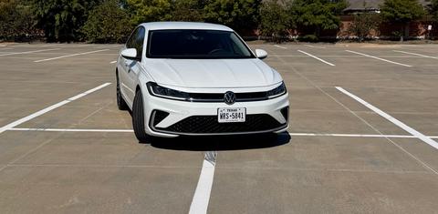 Volkswagen Jetta 2025