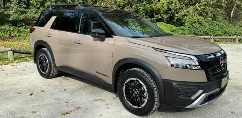 Nissan Pathfinder 2024