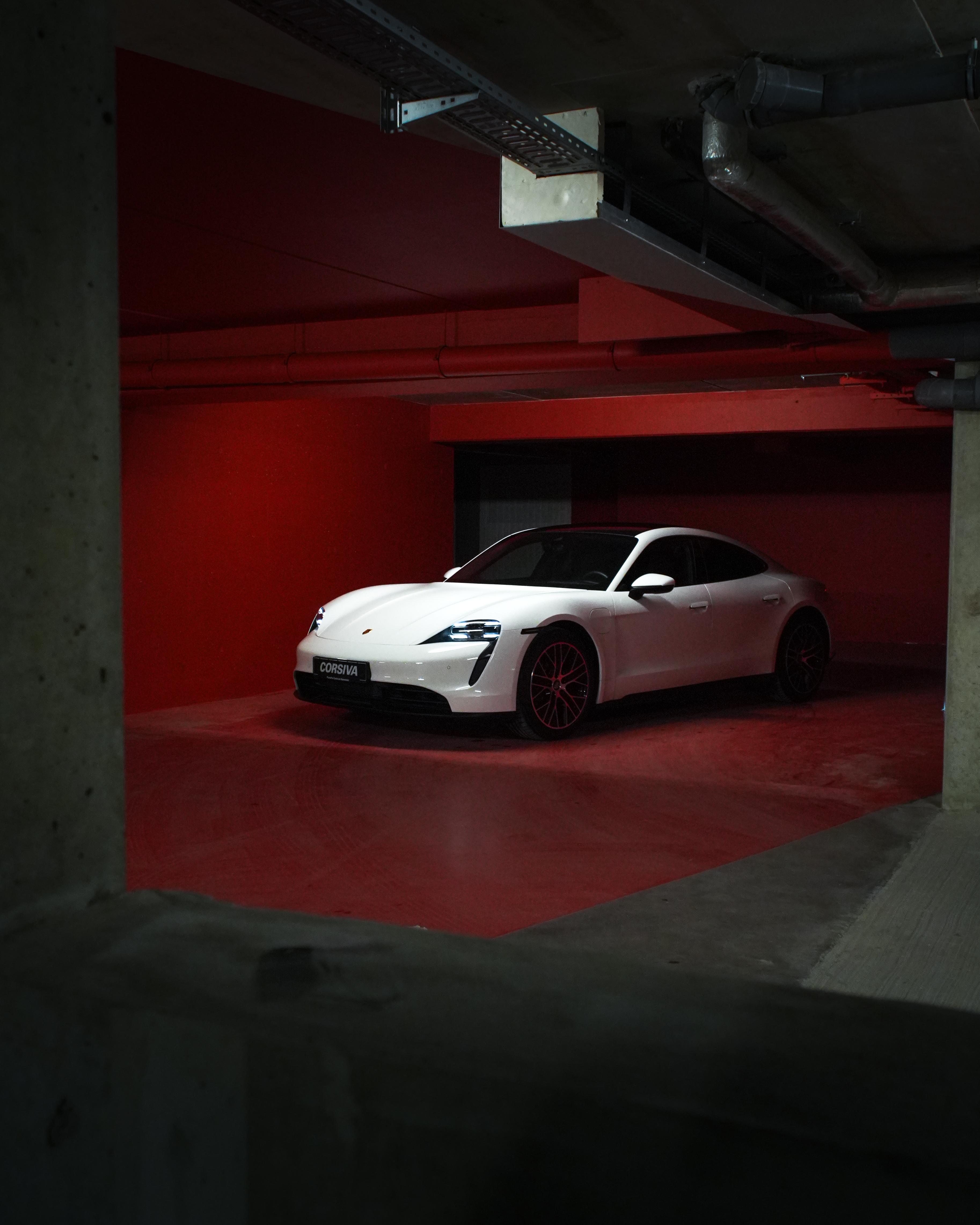 Porsche TAYCAN 2022 à Chambéry