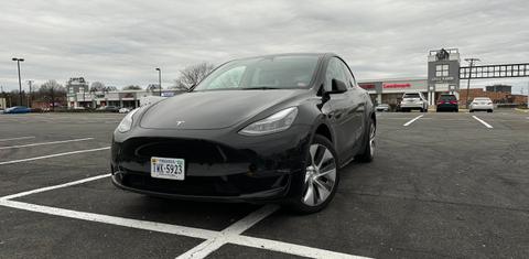 Tesla Model Y 2023