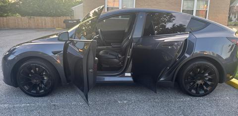 Tesla Model Y 2022
