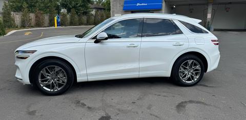Genesis GV70 2025