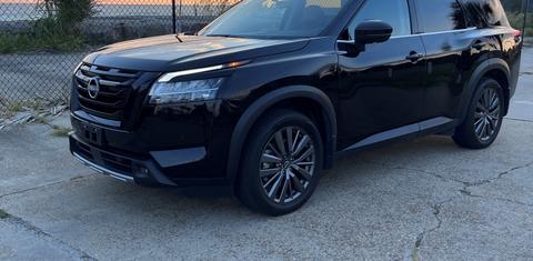 Nissan Pathfinder 2024