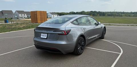 Tesla Model 3 2025