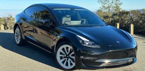 Tesla Model 3 2022
