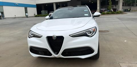 Alfa Romeo Stelvio 2022