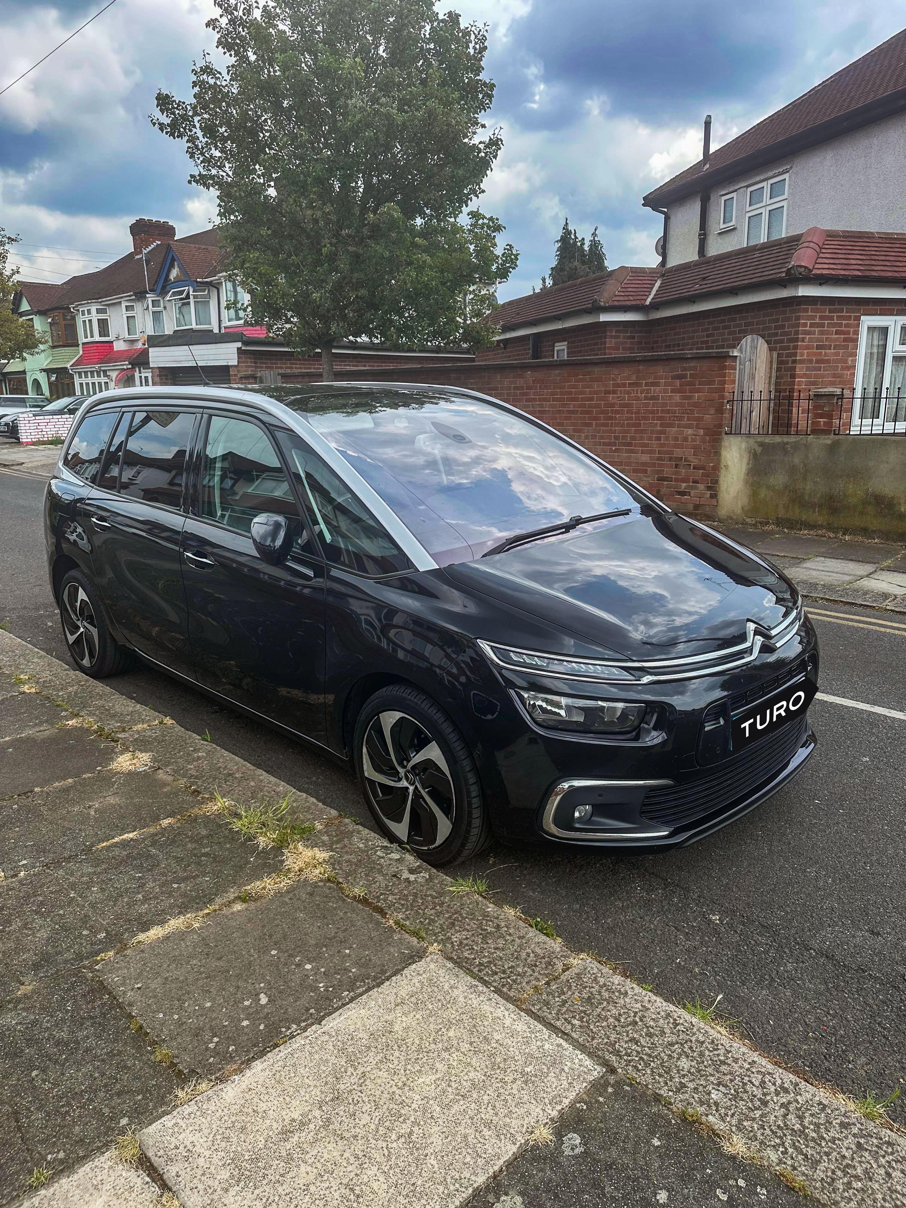 Citroen Grand C4 Picasso 2016 in London