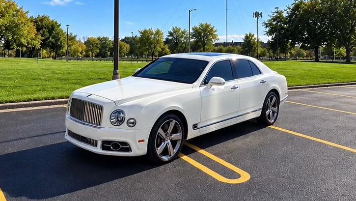 Bentley Mulsanne 2019 in Redford Charter Township, MI