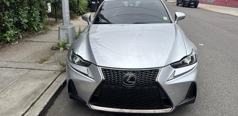Lexus IS 2020