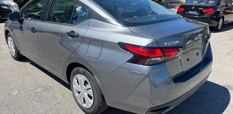 Nissan Versa 2025