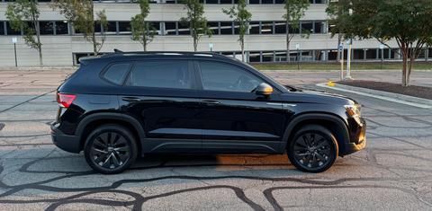Volkswagen Taos 2024