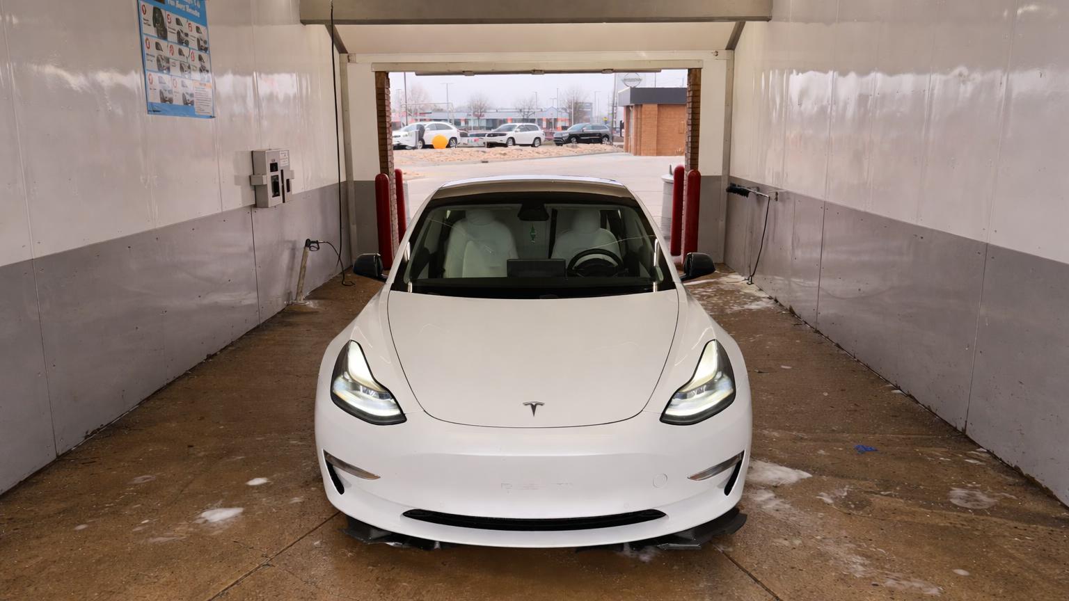 Tesla Model 3 2021 in Indianapolis, IN