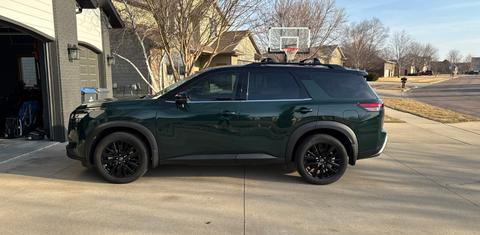Nissan Pathfinder 2023