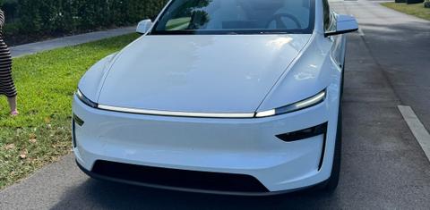 Tesla Model Y 2026