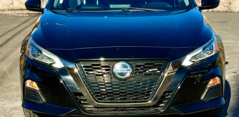 Nissan Altima 2020