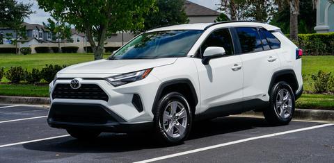 Toyota RAV4 Hybrid 2025