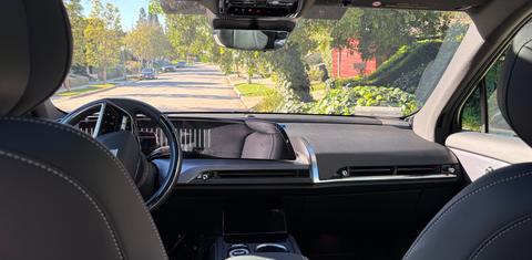 Cadillac VISTIQ 2026