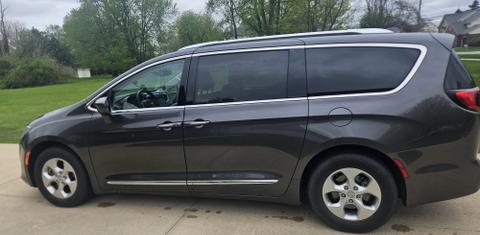 Chrysler Pacifica 2017