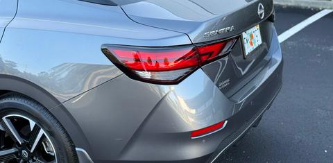 Nissan Sentra 2025