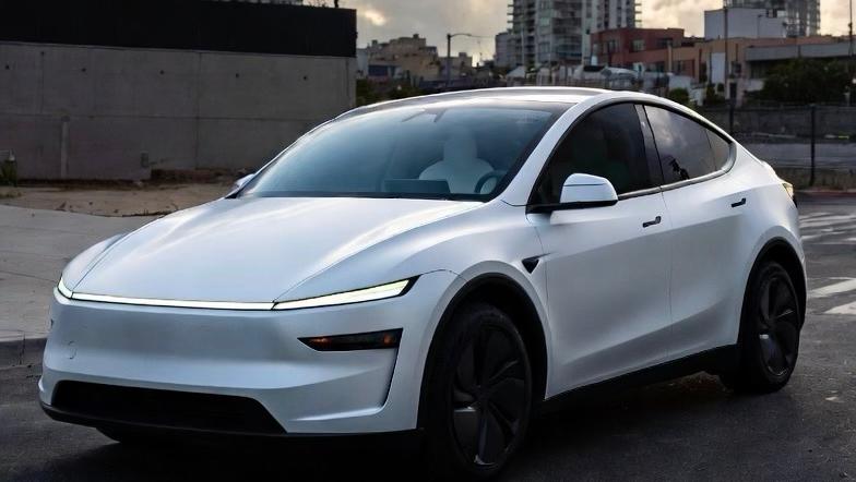 Tesla Model Y 2026 in 