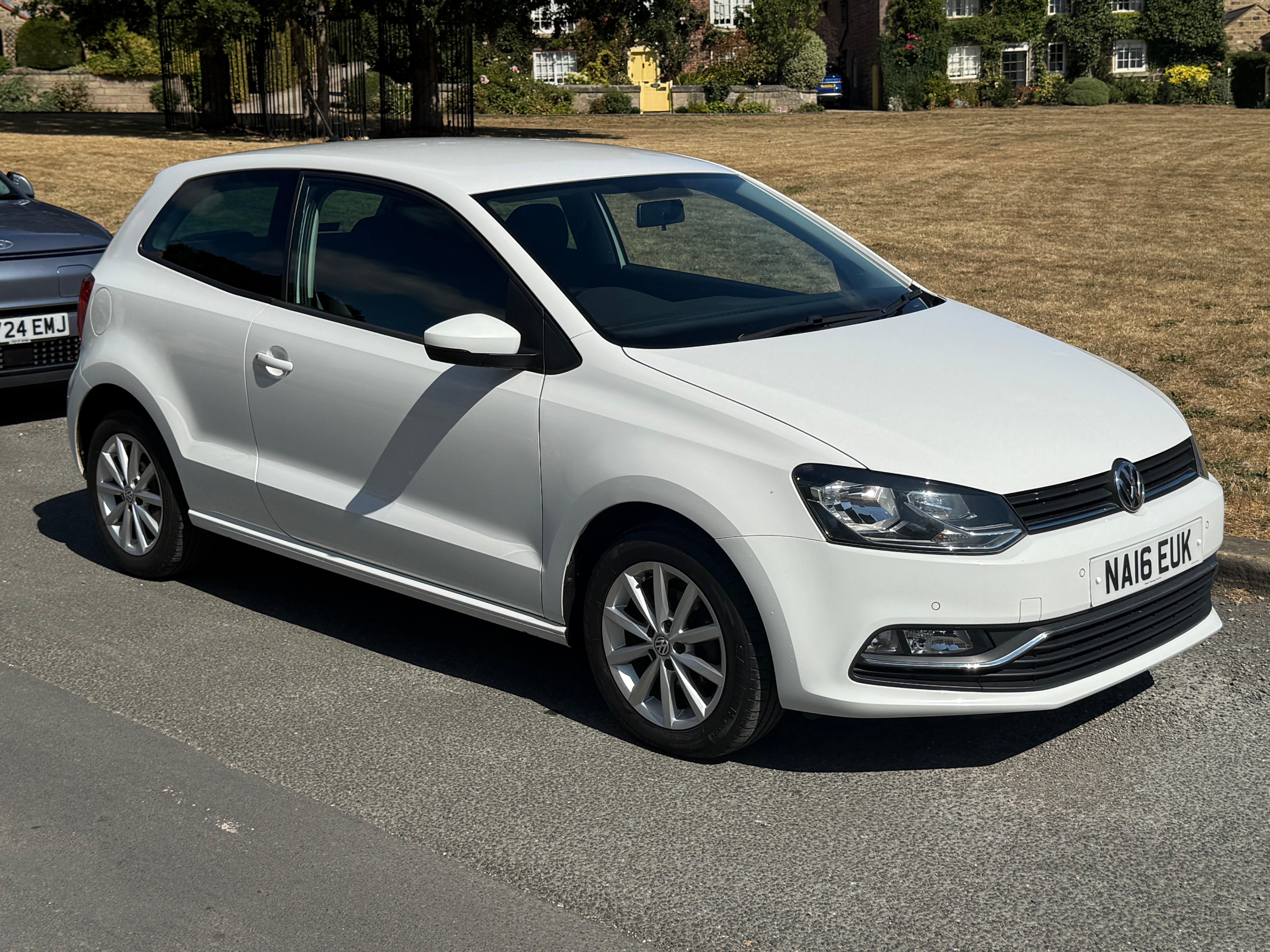 Volkswagen Polo 2016 in Knaresborough