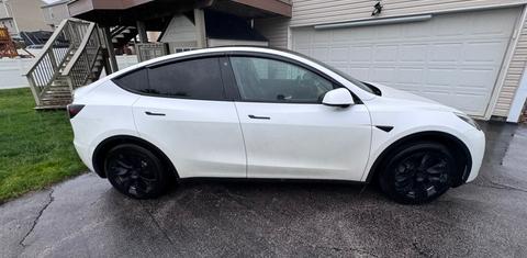 Tesla Model Y 2021