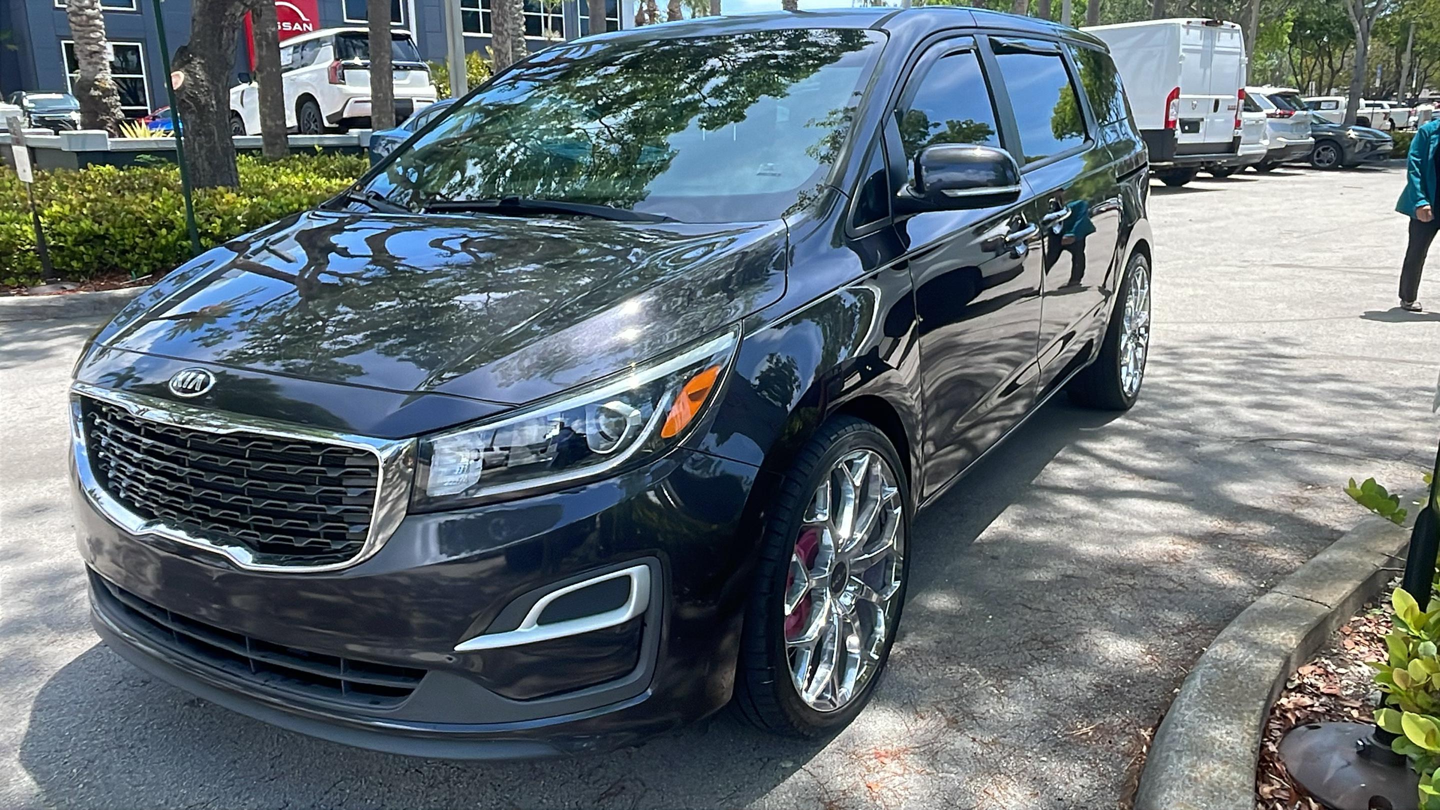 Kia Sedona 2021 in Hialeah, FL