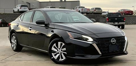 Nissan Altima 2025