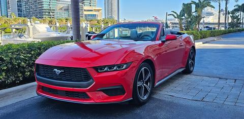 Ford Mustang 2024